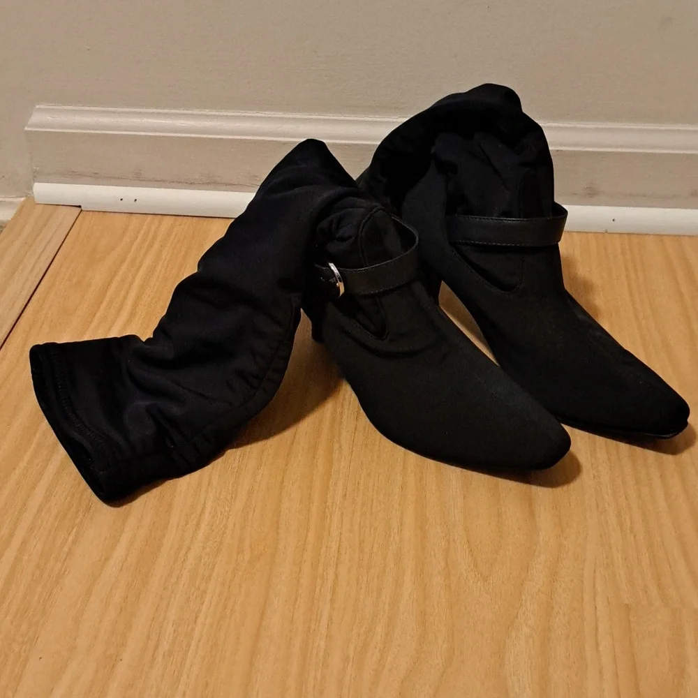 Navy blue boots - Picture 4 of 8